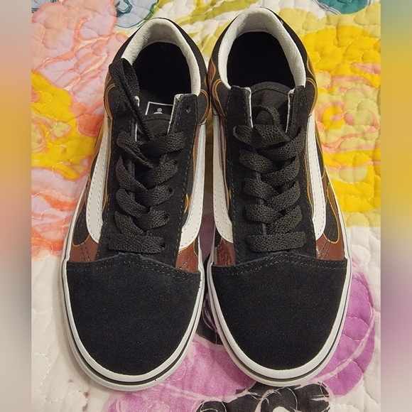 NIB Boys Vans Old Skool Metallic Flame Sneakers - Picture 3 of 8